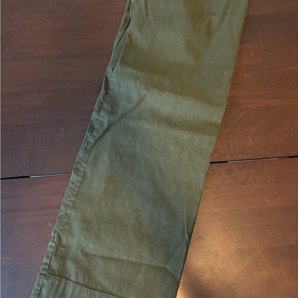 Maeve by Anthropologie “The Collette” Olive Green Pants in size 25. - Picture 3 of 5
